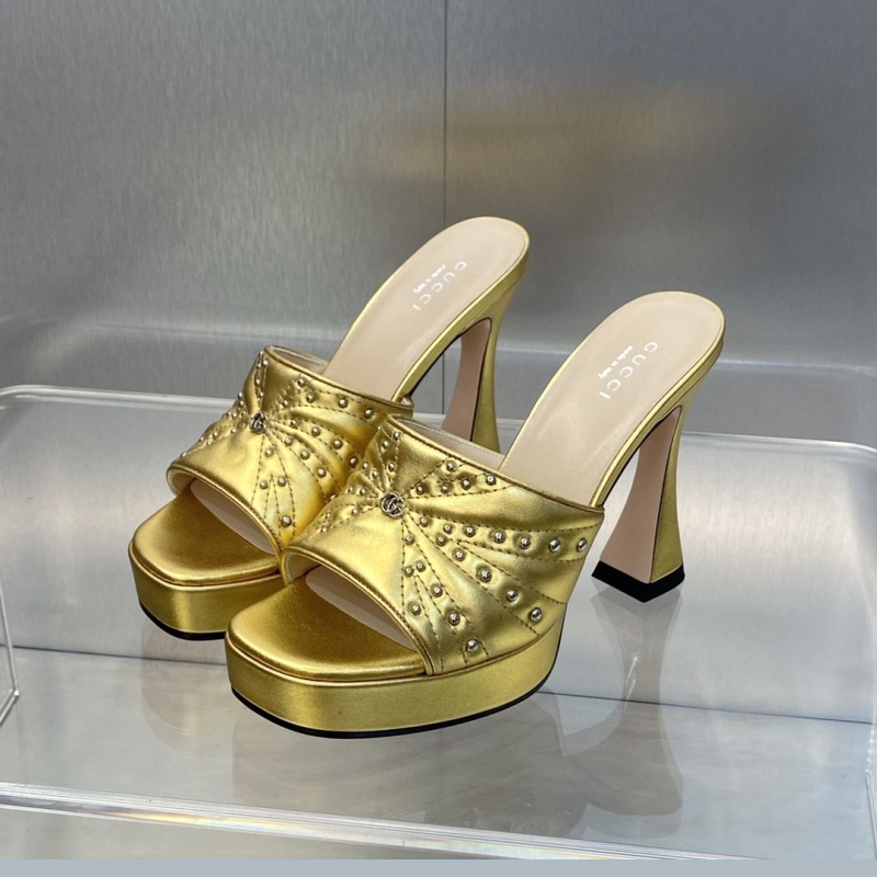 G*u*i high heels